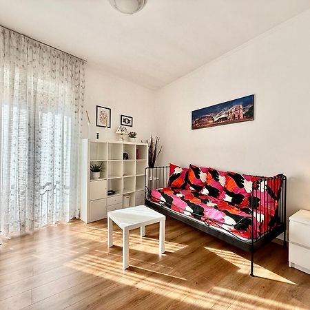 5 Min Da Metro San Paolo Apartment Roma Ngoại thất bức ảnh